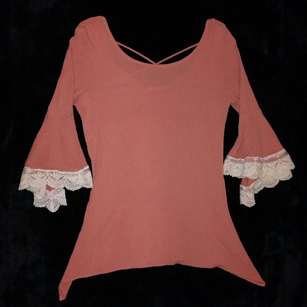 Vintage Entro Rose Blouse with Bell Sleeves & Scalloped Lace Accents